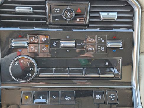 New 2025 Nissan Armada Platinum Reserve image 28