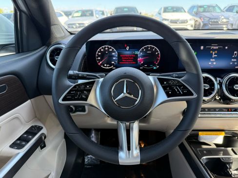 Certified 2026 Mercedes-Benz GLB 250 4MATIC image 14