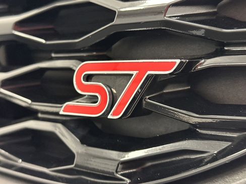 Used 2022 Ford Explorer ST w/ Equipment Group 401A image 13