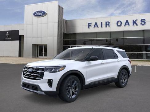 New 2026 Ford Explorer Active w/ Active Comfort Package AWD/4WD image 1