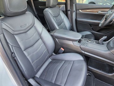 Used 2024 Cadillac XT5 Sportv w/ Platinum Package image 24