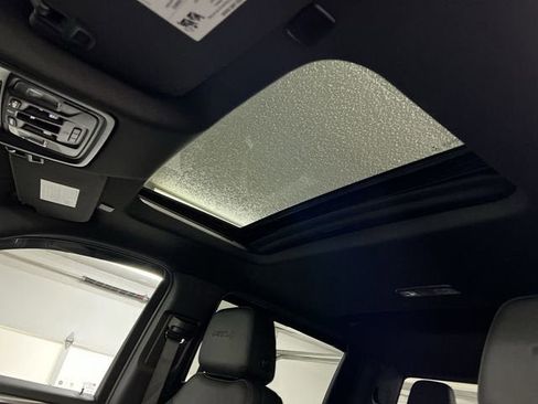 Used 2022 GMC Sierra 1500 AT4 w/ AT4 Premium Package image 18