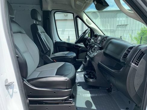 Used 2023 RAM ProMaster 2500 FWD image 10