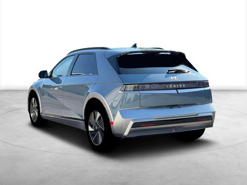 New 2026 Hyundai Ioniq 5 Limited RWD image 5