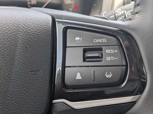 Used 2025 Honda Odyssey Touring image 37