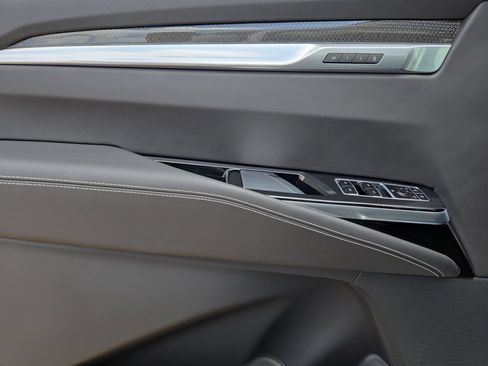 New 2026 Cadillac Escalade ESV V AWD/4WD image 15