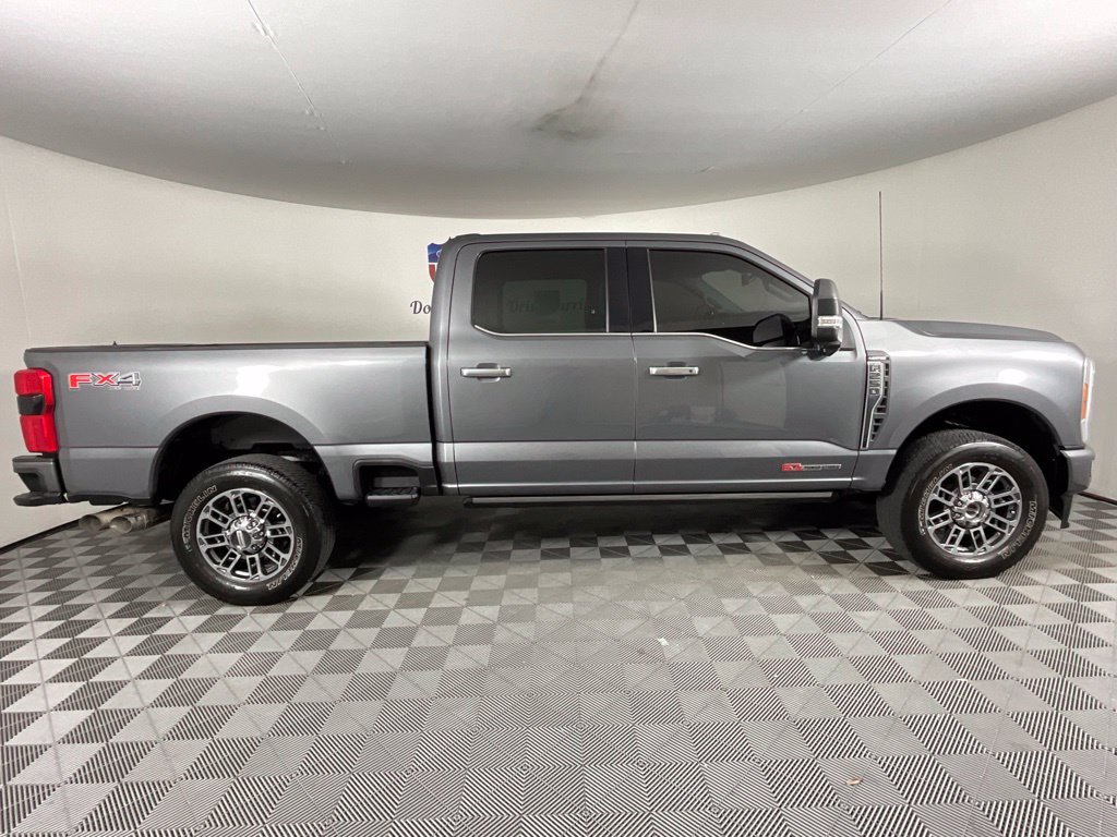 Used 2023 Ford F250 Limited w/ FX4 Off-Road Package AWD/4WD image 2