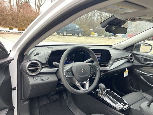 New 2026 Chevrolet Trax ACTIV w/ Driver Confidence Package image 10