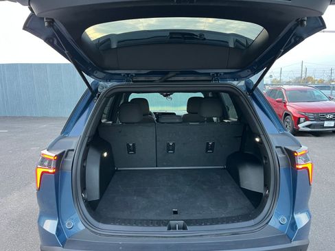 Used 2025 Chevrolet Equinox LT image 30