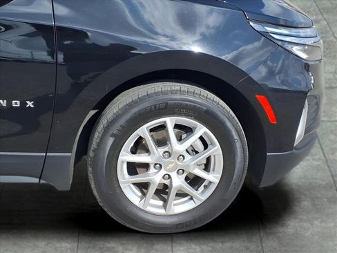 Used 2022 Chevrolet Equinox LT image 9