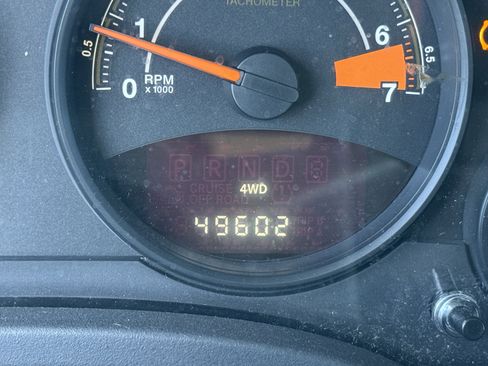 Used 2017 Jeep Patriot Sport w/ Tire & Wheel Group image 8