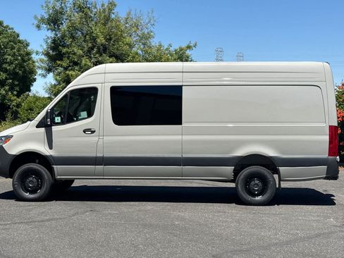 New 2026 Mercedes-Benz Sprinter 2500 image 6