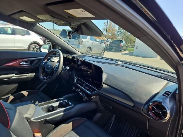 Used 2024 Chevrolet Equinox EV RS FWD image 29