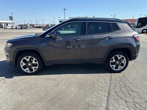 Used 2018 Jeep Compass Limited image 6