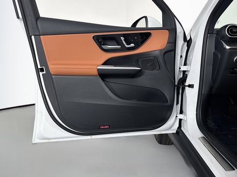 New 2026 Mercedes-Benz GLC 300 4MATIC image 20