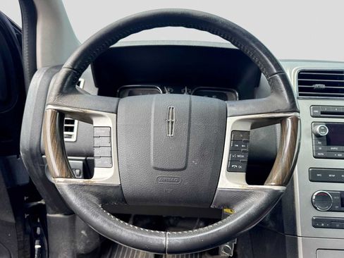 Used 2009 Lincoln MKX 2WD image 15