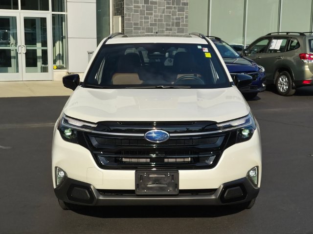 Used 2025 Subaru Forester Touring AWD/4WD image 8