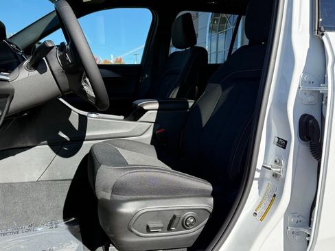 New 2025 Jeep Grand Cherokee Laredo X w/ Trailer Tow Package image 2