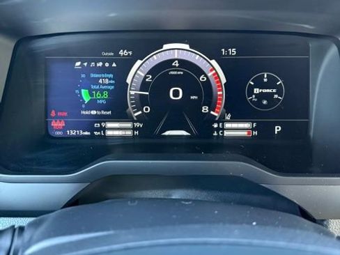 Used 2025 Toyota Tundra Limited w/ TRD Off-Road Package AWD/4WD image 20