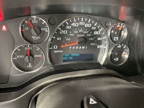 New 2025 GMC Savana 2500 Extended w/ Driver Convenience Package image 12