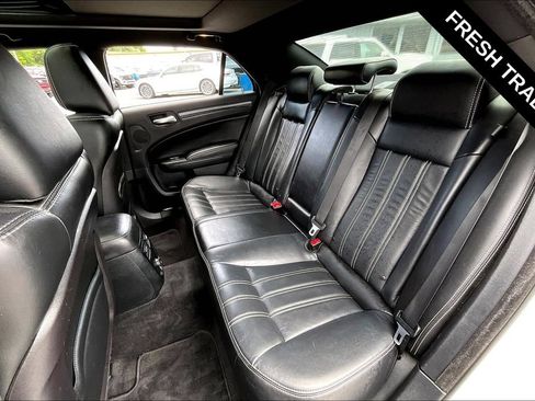 Used 2013 Chrysler 300 S RWD image 21