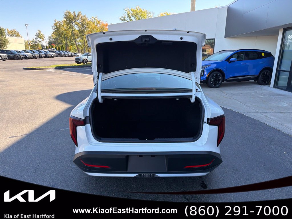 Used 2025 Kia K4 FWD image 15