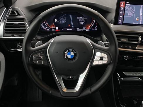 Certified 2025 BMW X4 xDrive30i image 15