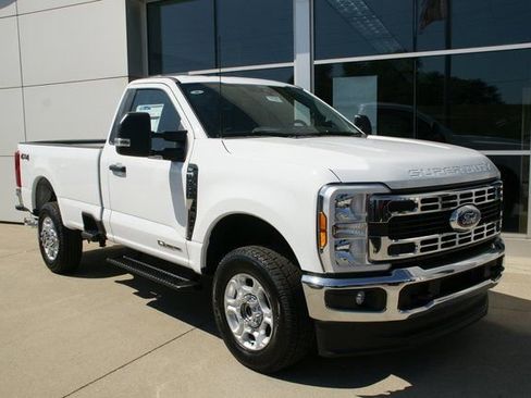 New 2026 Ford F350 XLT AWD/4WD image 2