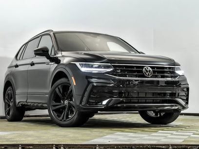 Certified 2023 Volkswagen Tiguan SE R-Line