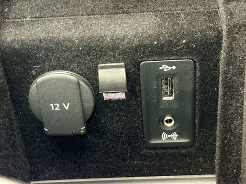 Used 2018 Porsche Panamera 4S image 20