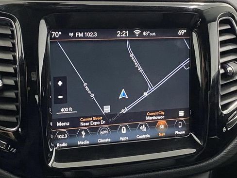 Used 2018 Jeep Compass Limited w/ Navigation Group image 9