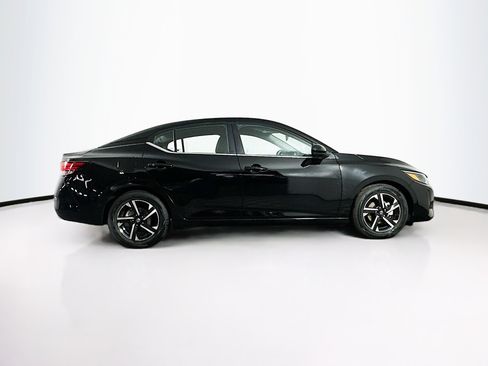 Used 2025 Nissan Sentra SV image 10