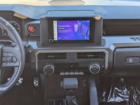 Used 2024 Toyota Tacoma TRD Sport image 14