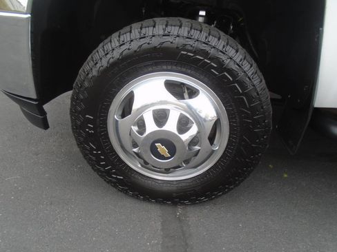 Used 2013 Chevrolet Silverado 3500 LTZ w/ LTZ Plus Package image 22