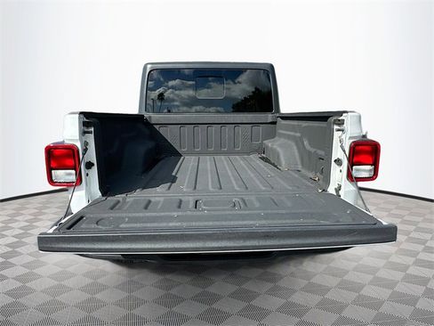 Used 2020 Jeep Gladiator Sport w/ Quick Order Package 24S image 23