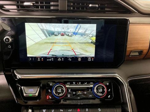 Used 2022 Nissan Pathfinder SL image 31