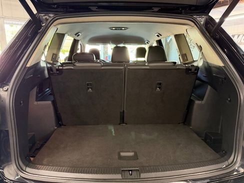 Used 2021 Volkswagen Atlas SE image 43