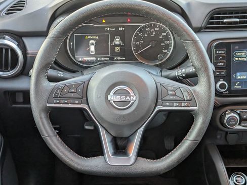 Used 2025 Nissan Versa SR w/ Trunk Package FWD image 11