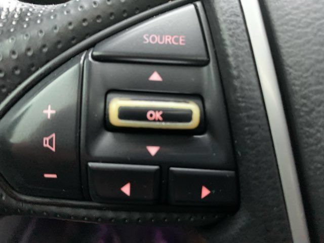 Used 2016 Nissan Maxima Platinum w/ Interior Lighting Package FWD image 29