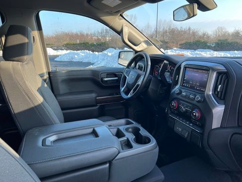 Used 2021 Chevrolet Silverado 1500 RST image 9