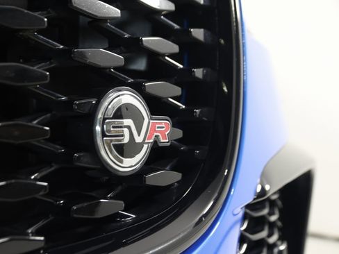 Used 2024 Jaguar F-PACE SVR image 27