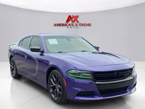 Used 2023 Dodge Charger SXT w/ Blacktop Package RWD image 8