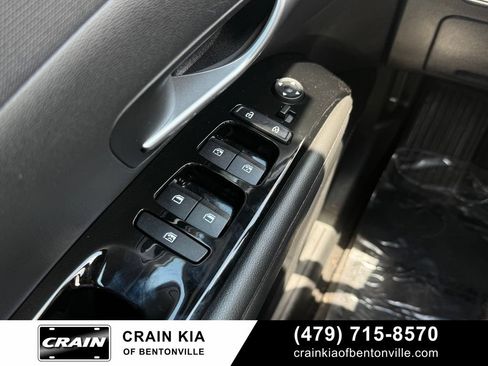 Used 2022 Hyundai Santa Cruz Limited AWD/4WD image 10