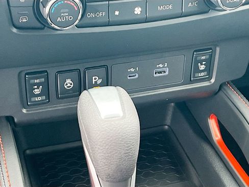 New 2026 Nissan Frontier PRO-4X w/ Pro-4x Convenience Package image 19
