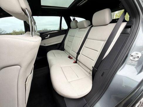 Used 2016 Mercedes-Benz E 350 4MATIC Wagon image 67
