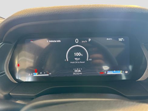 Used 2024 Jeep Grand Cherokee L Limited w/ Luxury Tech Group II image 12