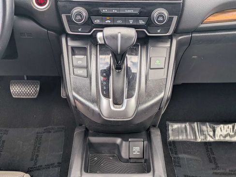 Used 2018 Honda CR-V Touring image 20