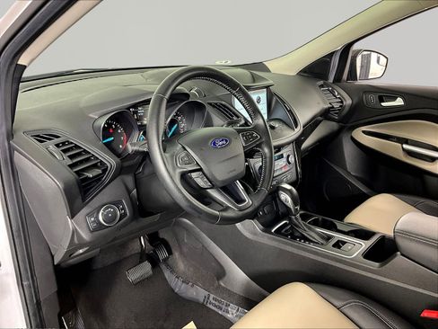 Used 2019 Ford Escape SEL AWD/4WD image 17