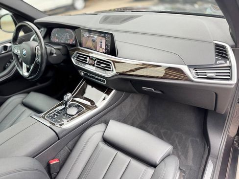 Used 2020 BMW X5 xDrive40i w/ Premium Package image 22