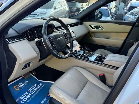 Used 2018 Land Rover Range Rover Velar R-Dynamic SE image 11
